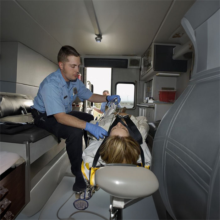 兰州大学第二附属医院租私人救护车到英德市中医院 救护车出租哪个平台找