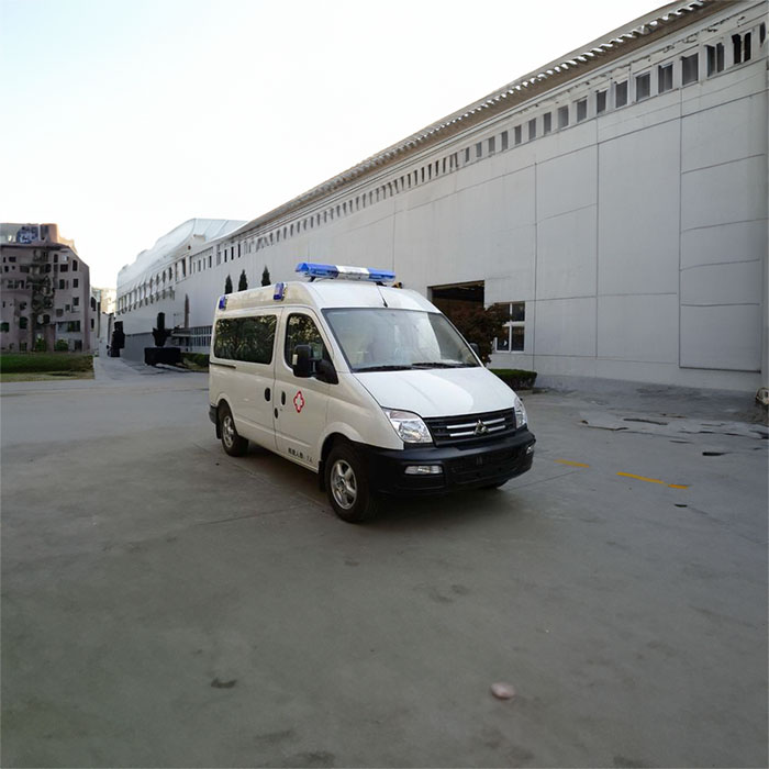 兰州出租救护车联系电话