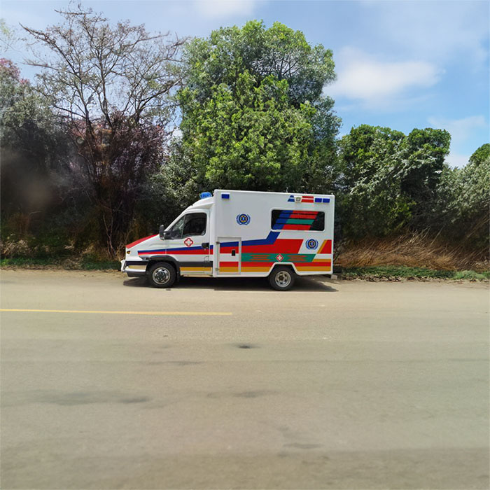 兰州出租救护车联系方式