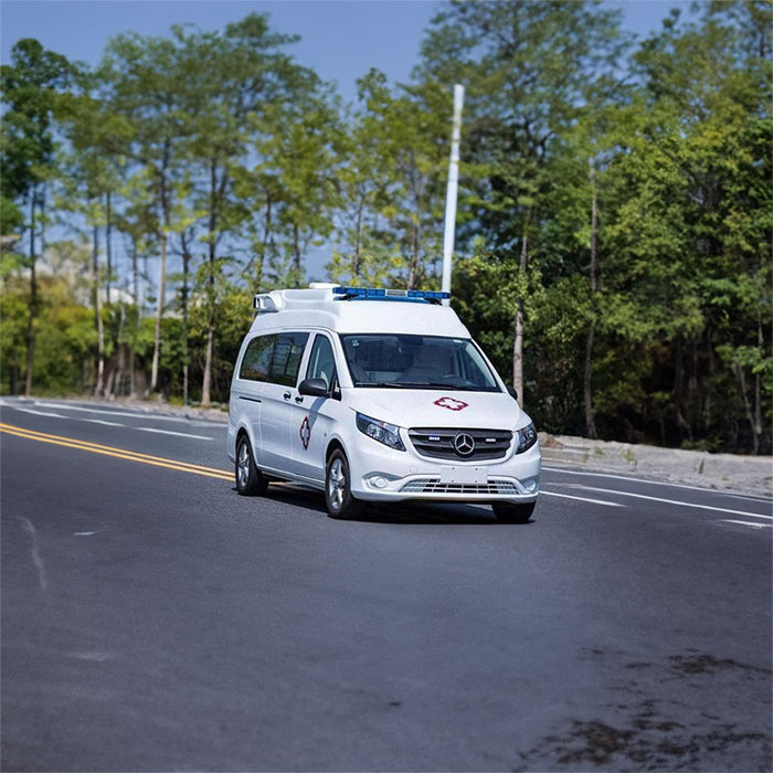 兰州租赁私人救护车联系电话