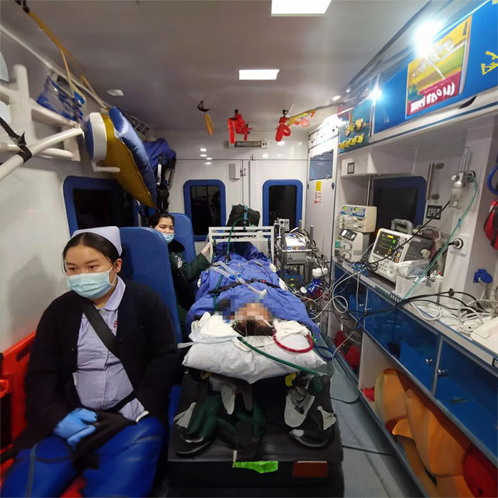 兰州出租救护车联系电话