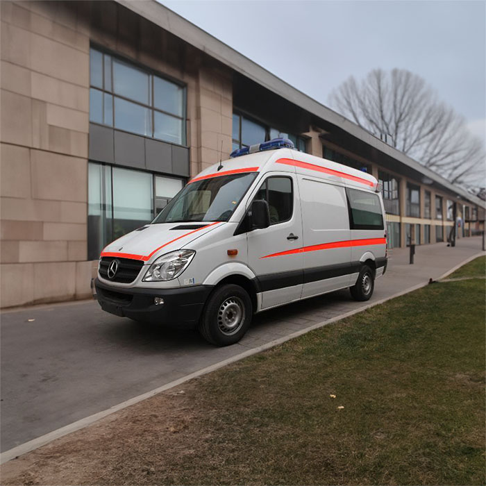 兰州出租急救车联系方式