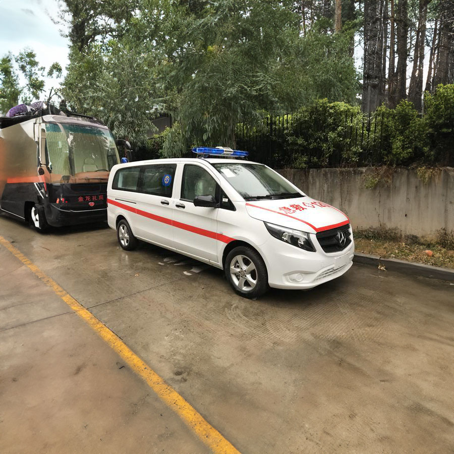 兰州出租急救车联系电话