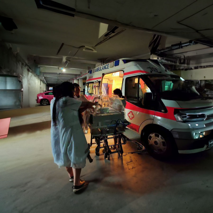 兰州出租急救车联系电话