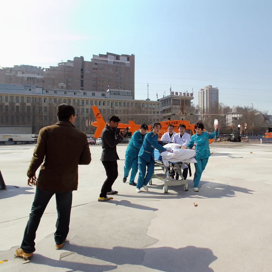 兰州出租救护车联系电话