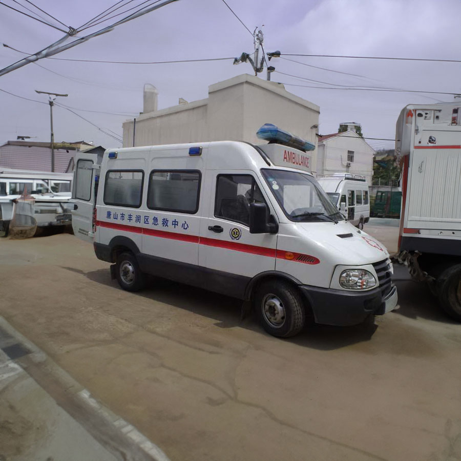 兰州出租救护车联系电话