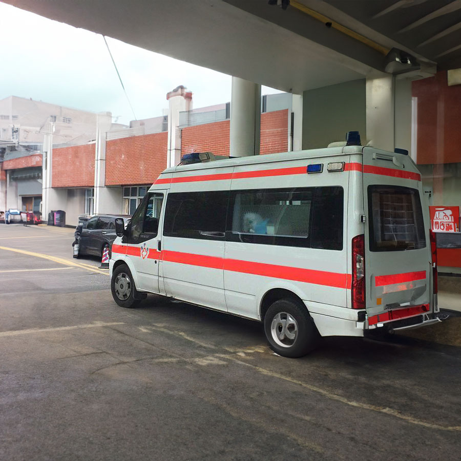 兰州出租急救车联系电话