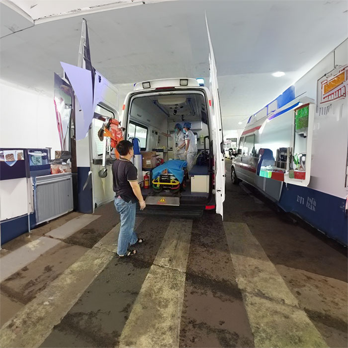 兰州出租急救车联系电话