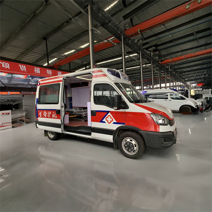 兰州出租救护车联系电话