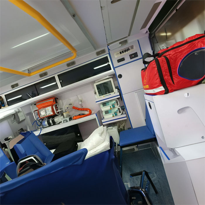 兰州出租急救车电话