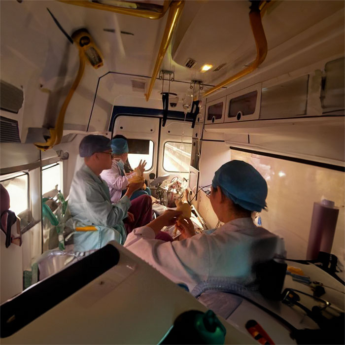 兰州租赁救护车电话号码