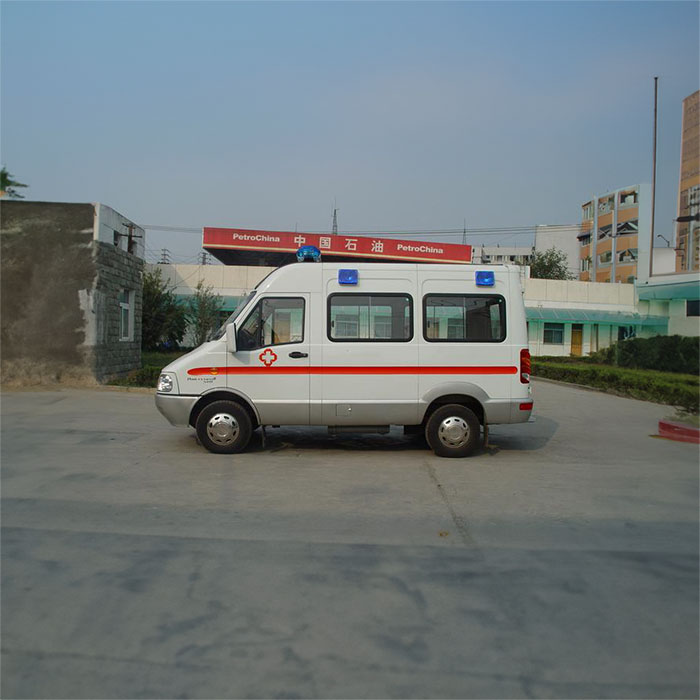 兰州出租救护车联系电话