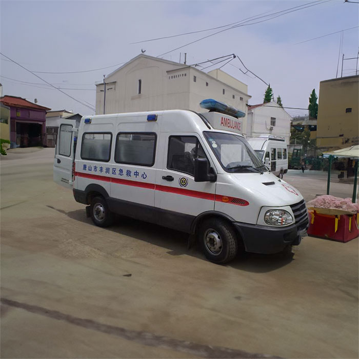 兰州出租急救车联系方式