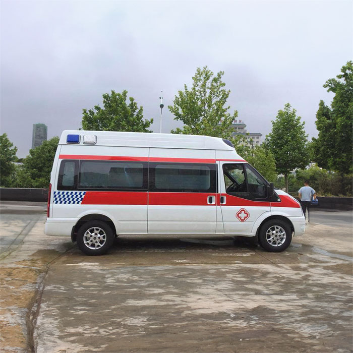 兰州出租急救车联系电话