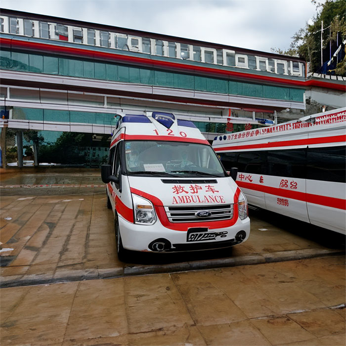 兰州出租急救车联系电话