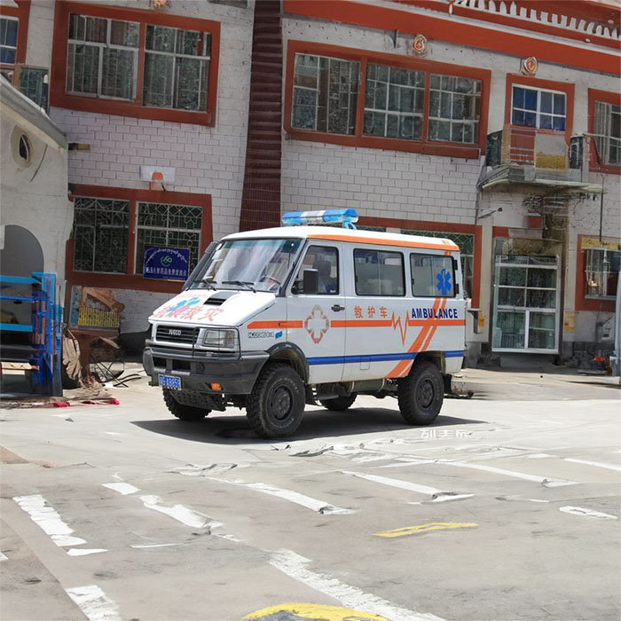 兰州出租急救车联系电话