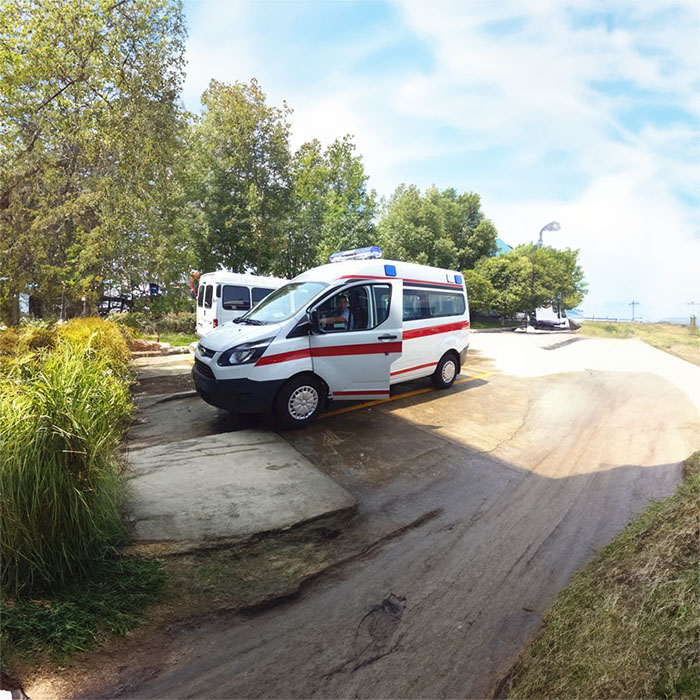 兰州出租救护车联系电话
