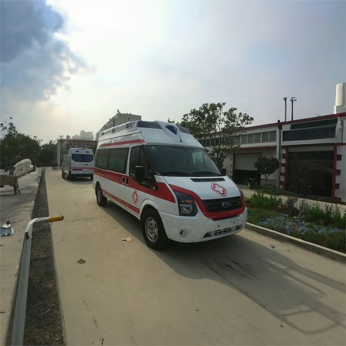 兰州出租救护车联系电话