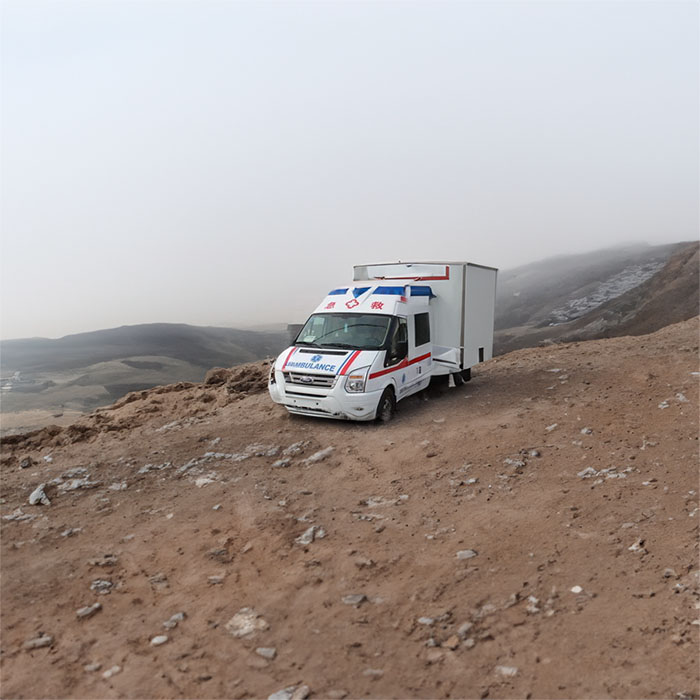 兰州出租急救车联系电话