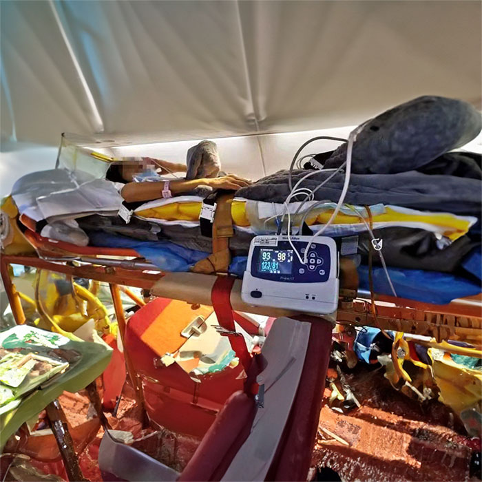 兰州出租救护车联系电话