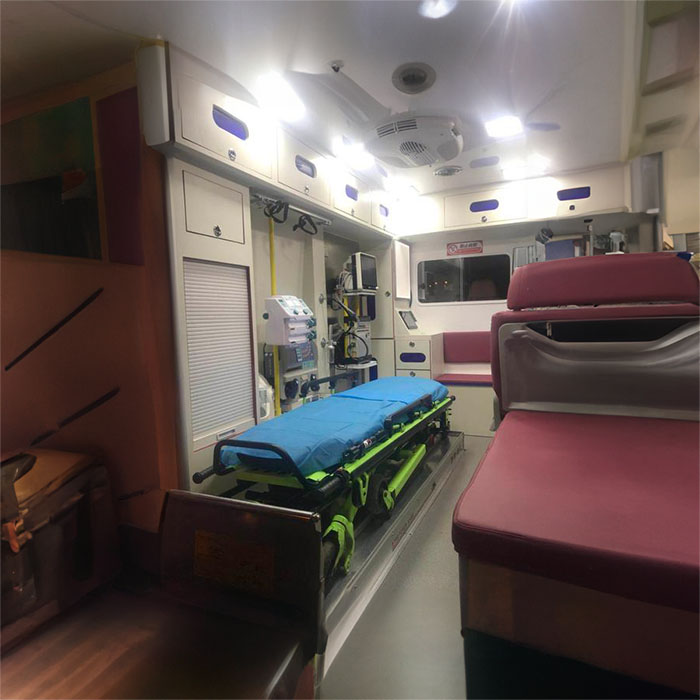 兰州出租急救车联系电话