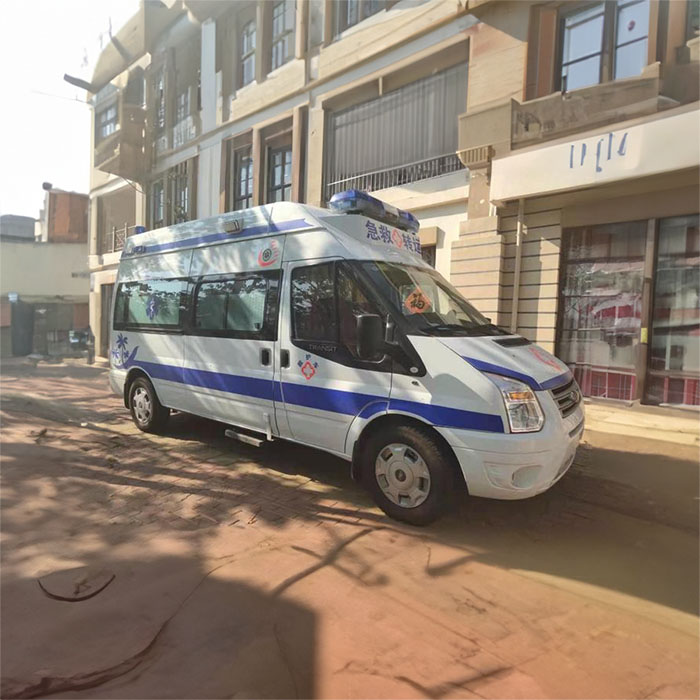兰州出租救护车联系电话