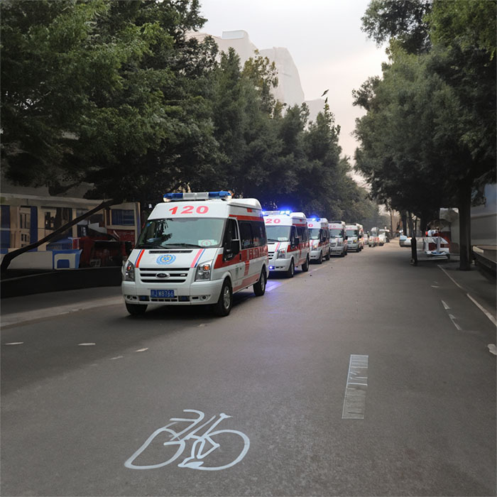 兰州出租救护车联系电话