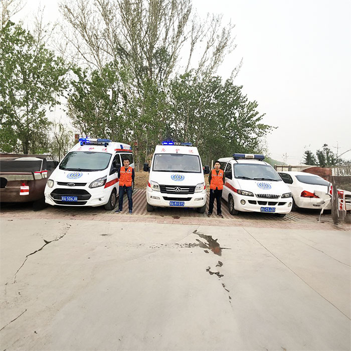 兰州出租救护车联系电话