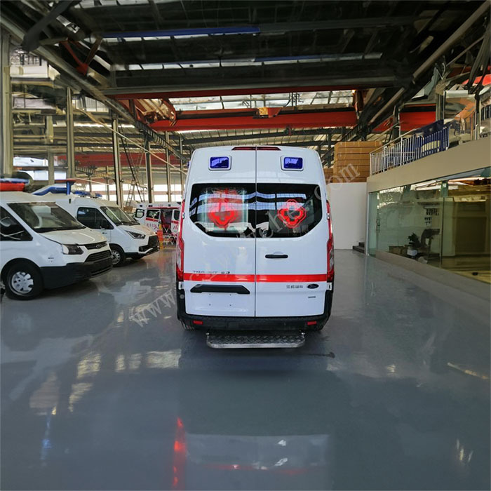 兰州出租救护车联系电话