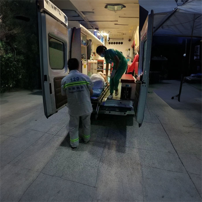 兰州租赁私人救护车电话号码