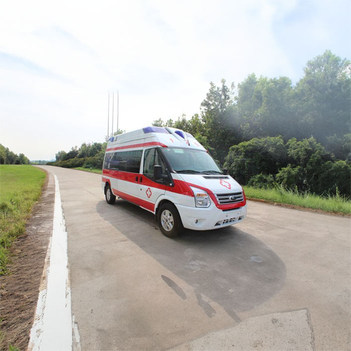 兰州出租私人救护车联系电话
