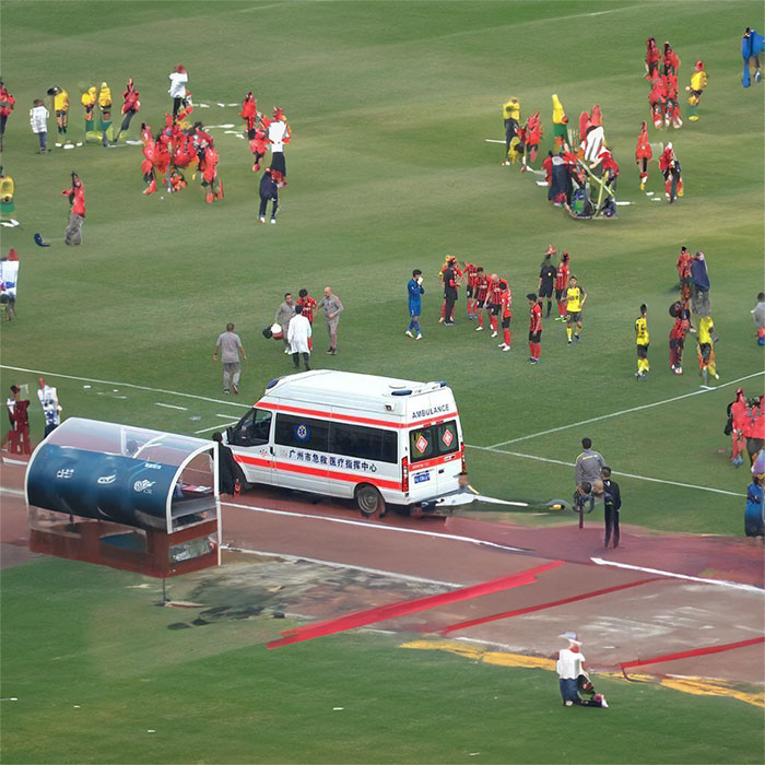 兰州出租急救车联系电话